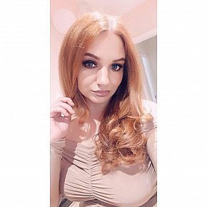 Escort girl à Paris, Islamiath
